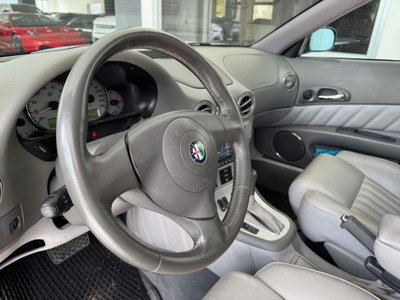 Alfa Romeo 166 2.4 JTD M-JET 20V cat Distinctive (9)