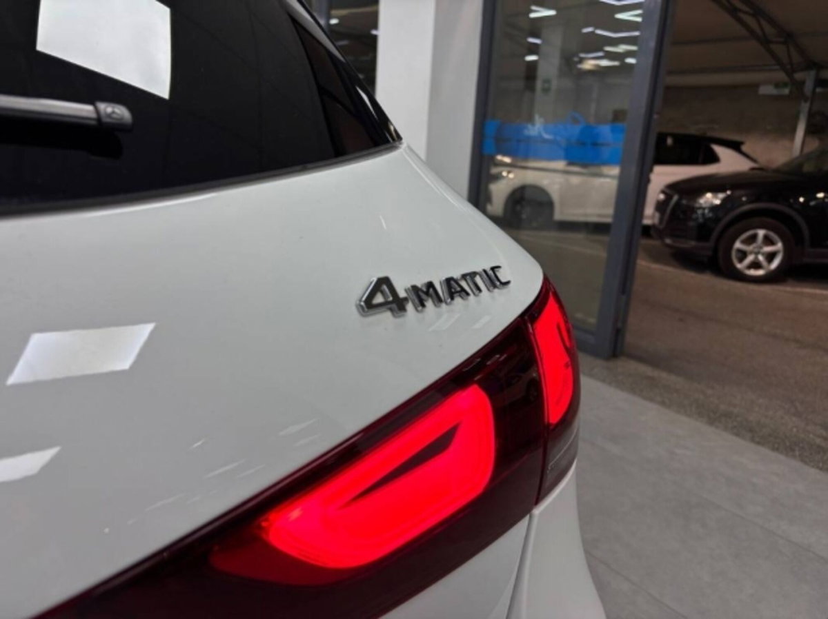 Mercedes-Benz GLA SUV 220 d Edition AMG Line 4matic auto (11)