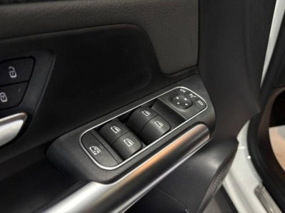 Mercedes-Benz GLA SUV 220 d Edition AMG Line 4matic auto (16)