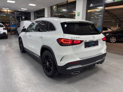 Mercedes-Benz GLA SUV 220 d Edition AMG Line 4matic auto (4)