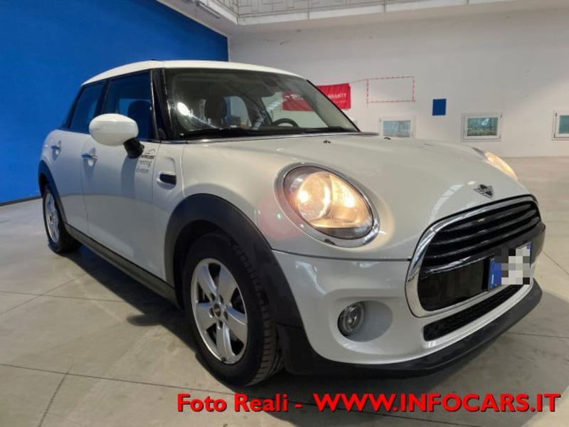 MINI Mini Countryman 1.5 Cooper Business Countryman Automatica