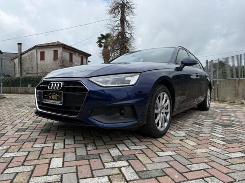 Audi A4 Avant 30 TDI S tronic Sport