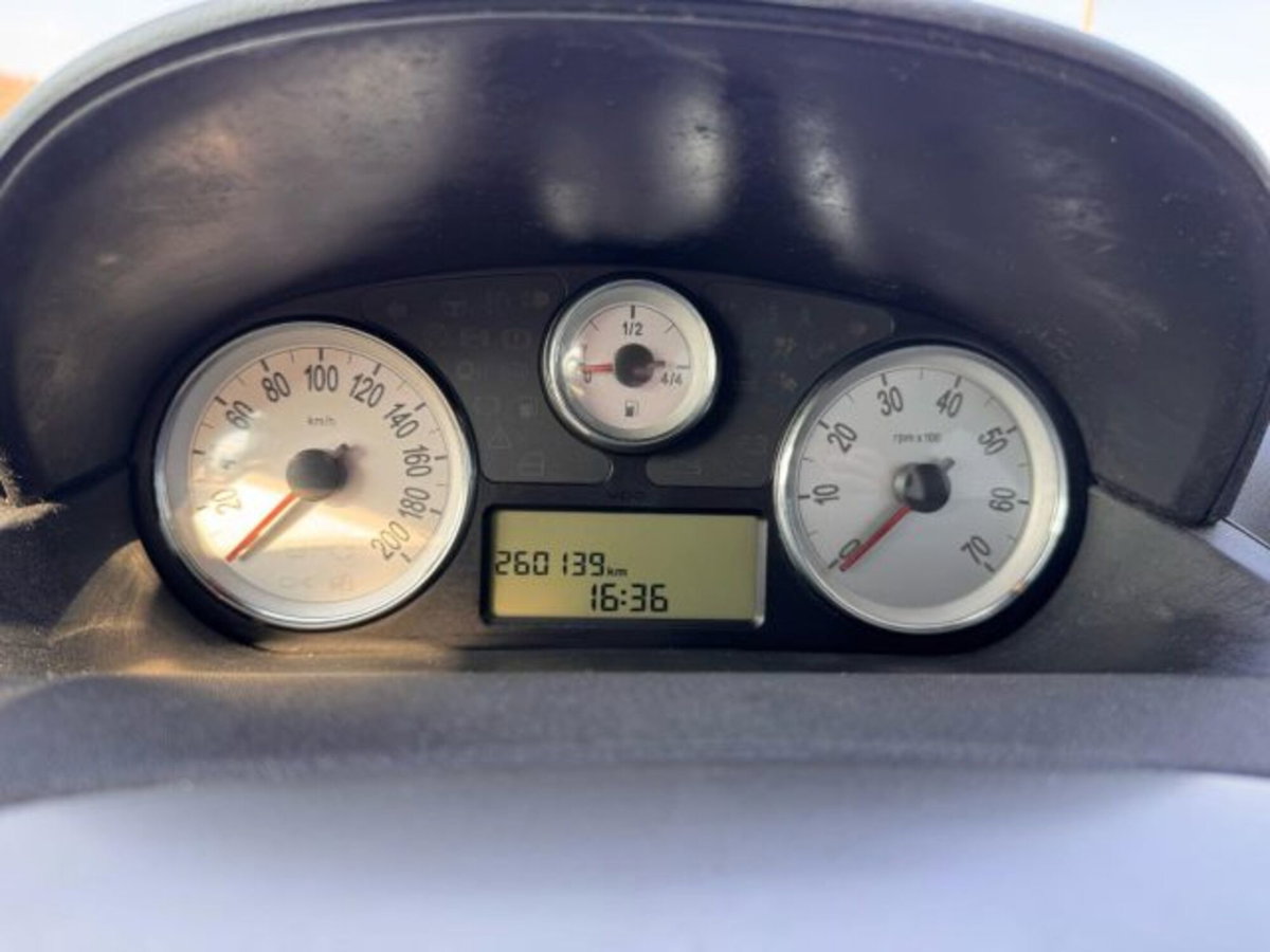 Lancia Ypsilon 1.2 Passion (11)
