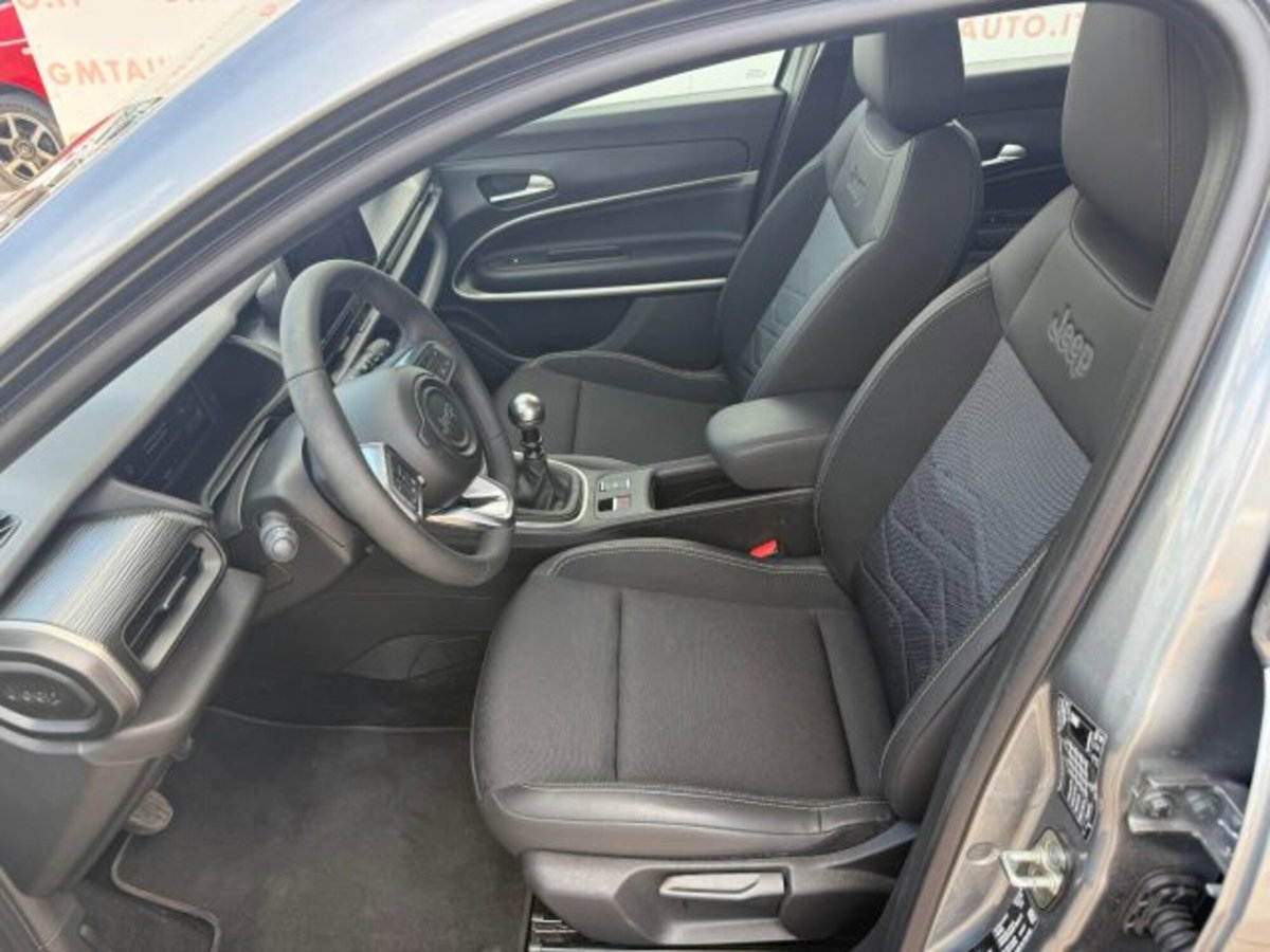 Jeep Avenger 1.2 turbo Altitude fwd 100cv (8)