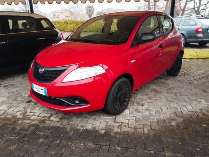 Lancia Ypsilon 1.2 69 CV 5 porte Elefantino Blu