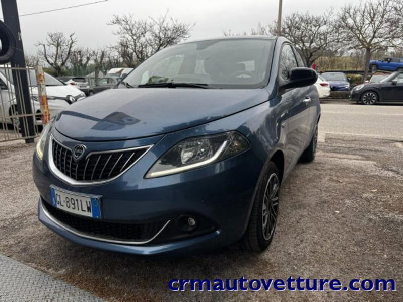 Lancia Ypsilon 1.0 FireFly 5 porte S&S Hybrid Ecochic Gold