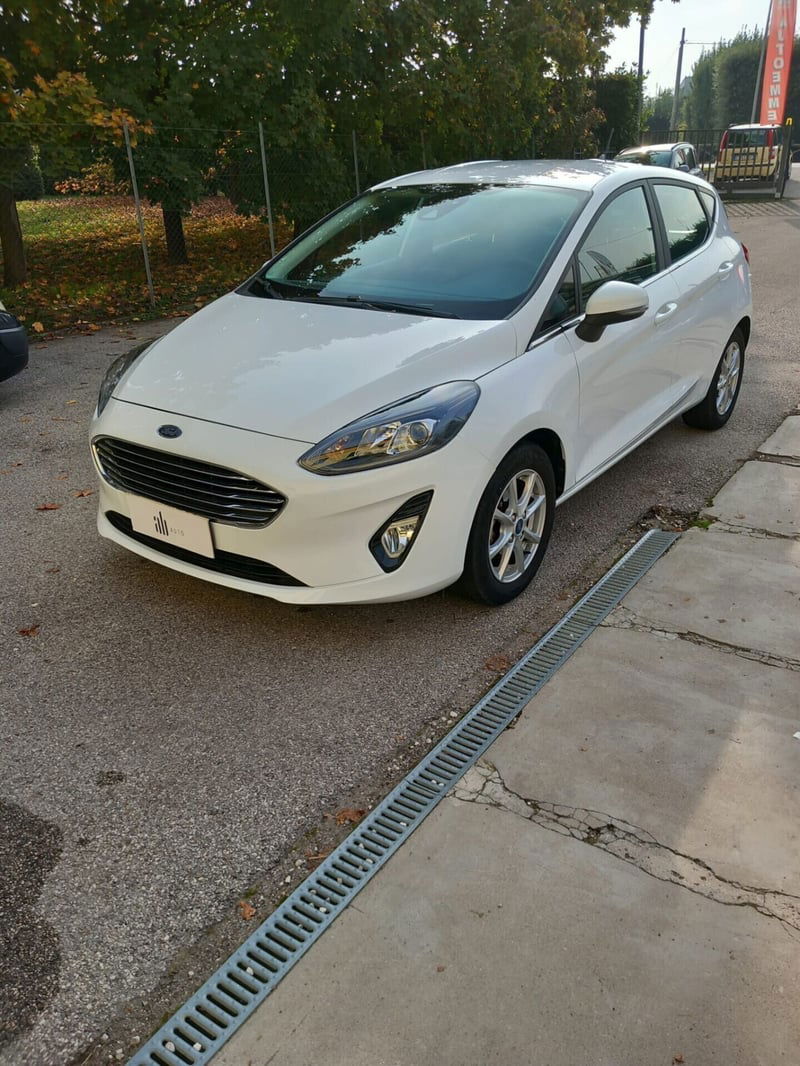Ford Fiesta 1.1 75 CV GPL 5 porte Titanium