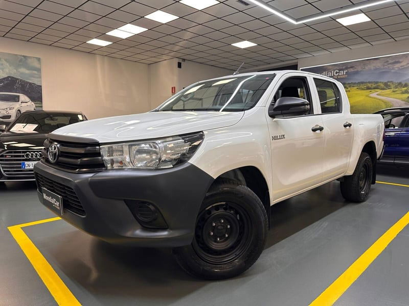 Toyota Hilux 2.D-4D 4WD porte Double Cab Comfort