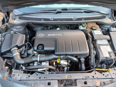 Opel Astra Station Wagon 1.7 CDTI 110CV Sports Cosmo (17)
