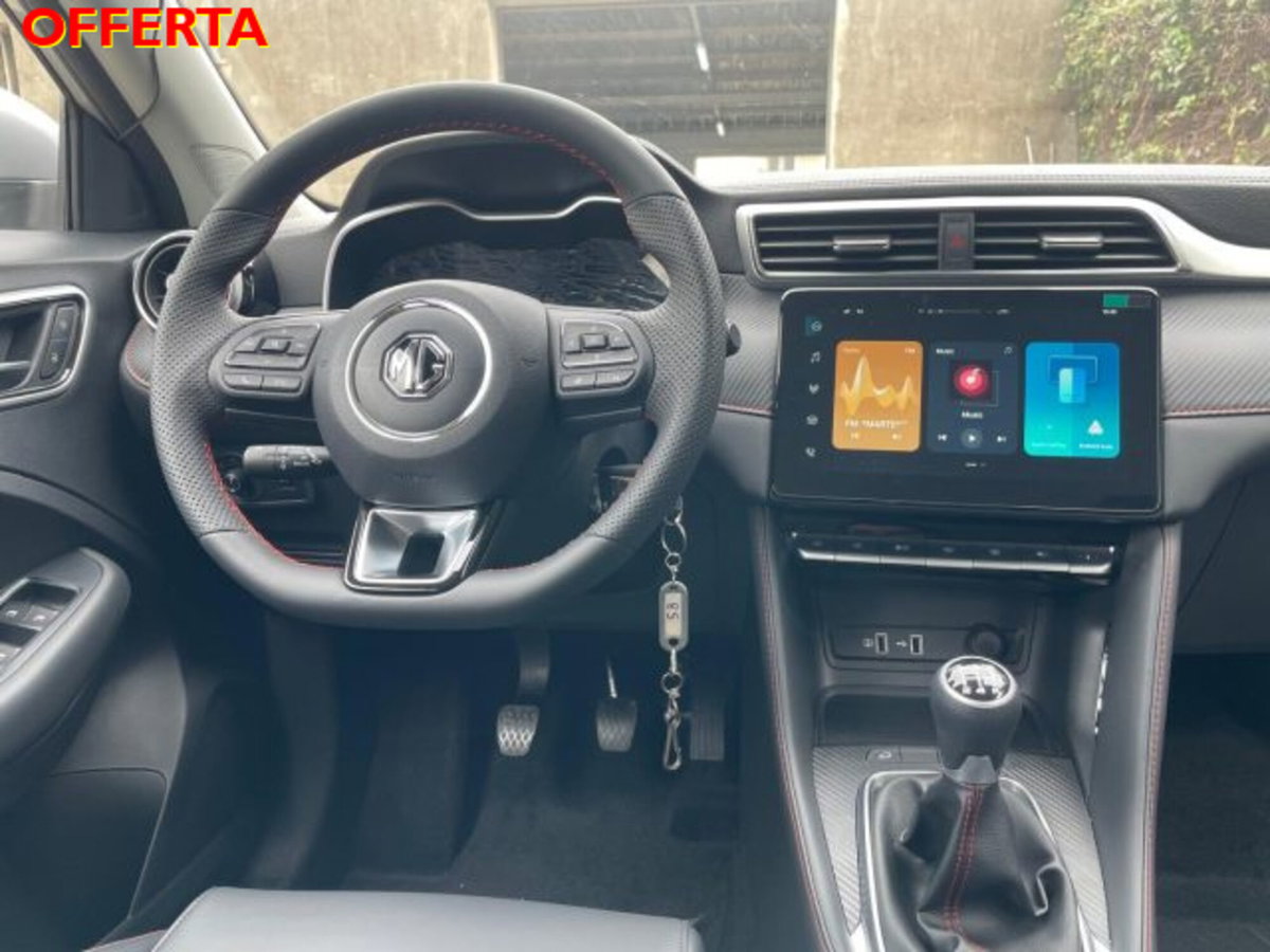 Mg ZS ZS 1.5 Luxury (12)