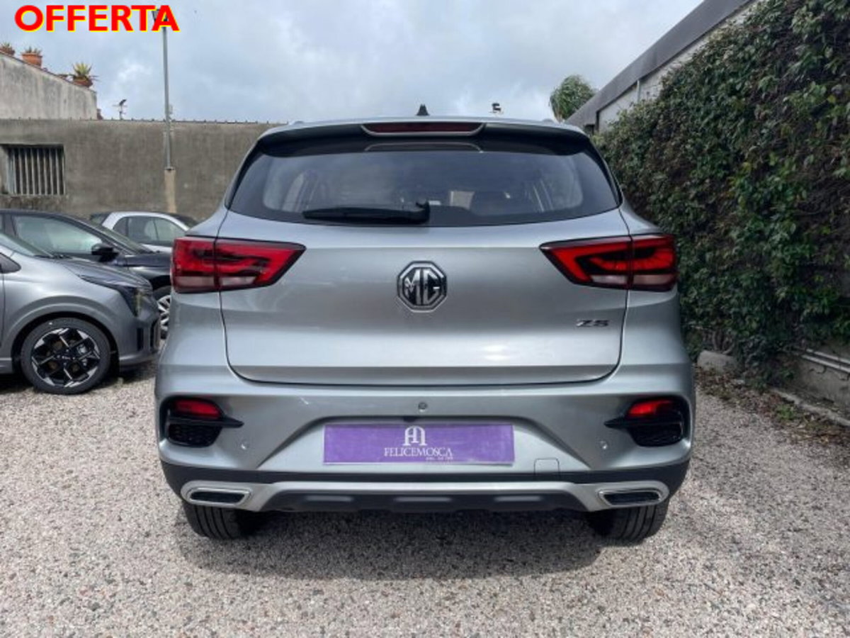 Mg ZS ZS 1.5 Luxury (4)