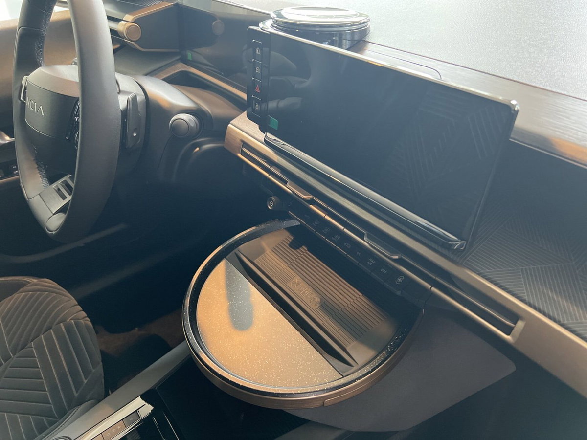 Lancia Ypsilon 1.2 mhev LX 110cv e-dct (8)