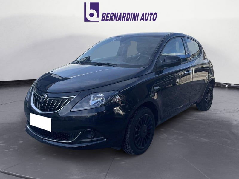 Lancia Ypsilon 1.0 FireFly 5 porte S&S Hybrid Silver Plus