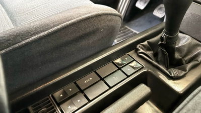 Alfa Romeo 164 2.0i Twin Spark (9)