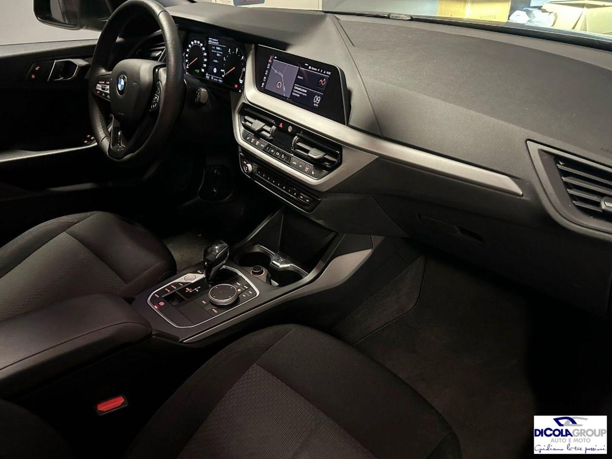 BMW Serie 1 116d Business Advantage (10)