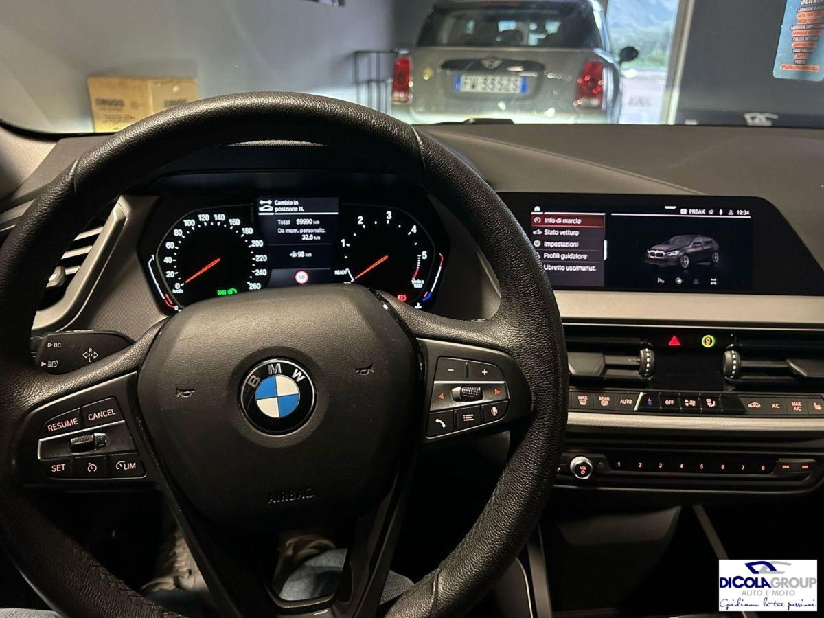 BMW Serie 1 116d Business Advantage (11)