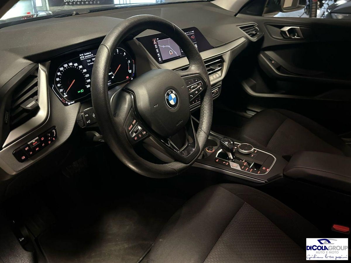 BMW Serie 1 116d Business Advantage (9)