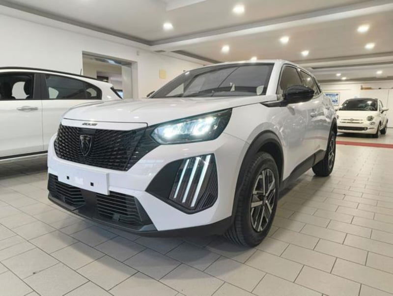 Peugeot 2008 1.2 hybrid Active 136cv e-dcs6