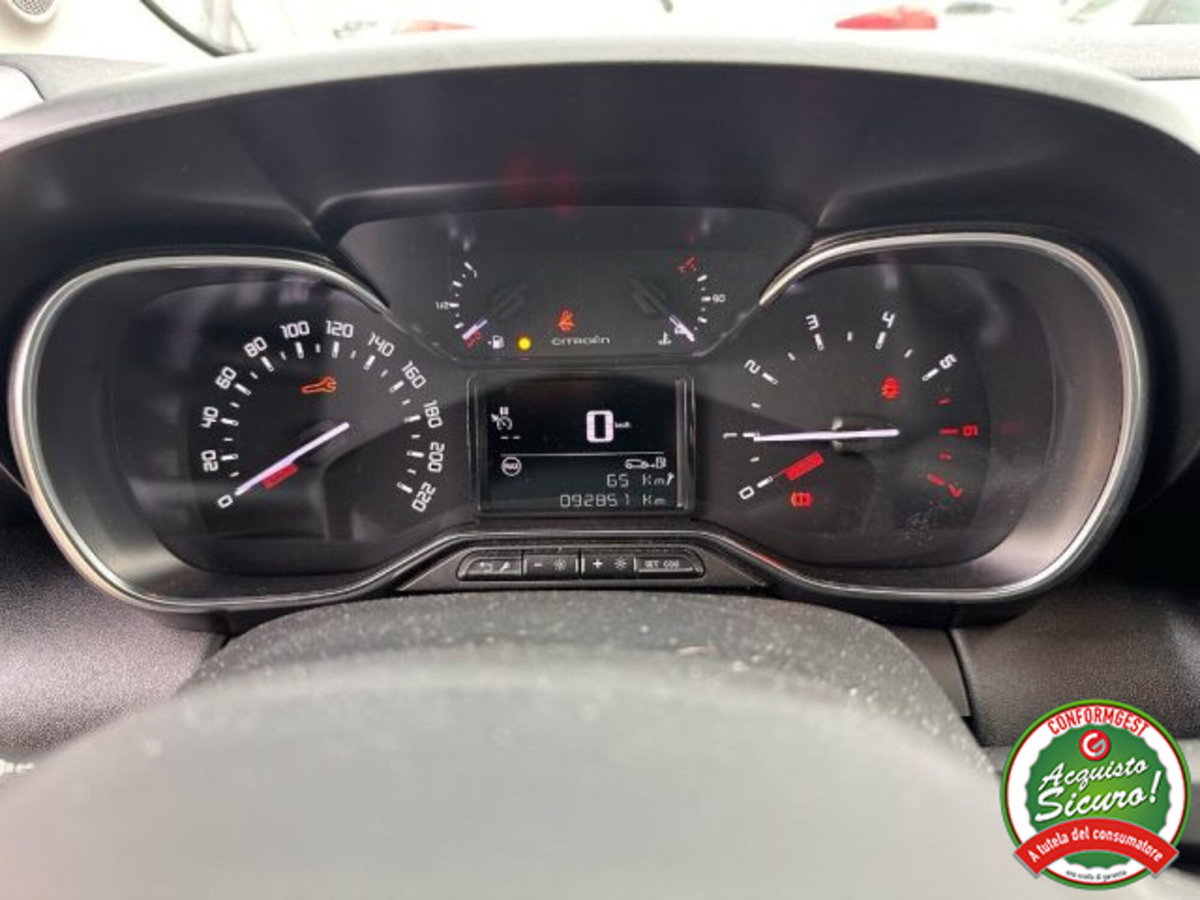 Citroen C3 Aircross PureTech 82 Shine (9)