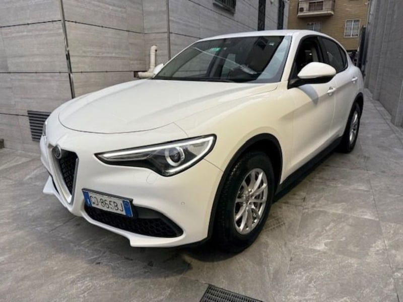 Alfa Romeo Stelvio Stelvio 2.2 Turbodiesel 160 CV AT8 RWD Business