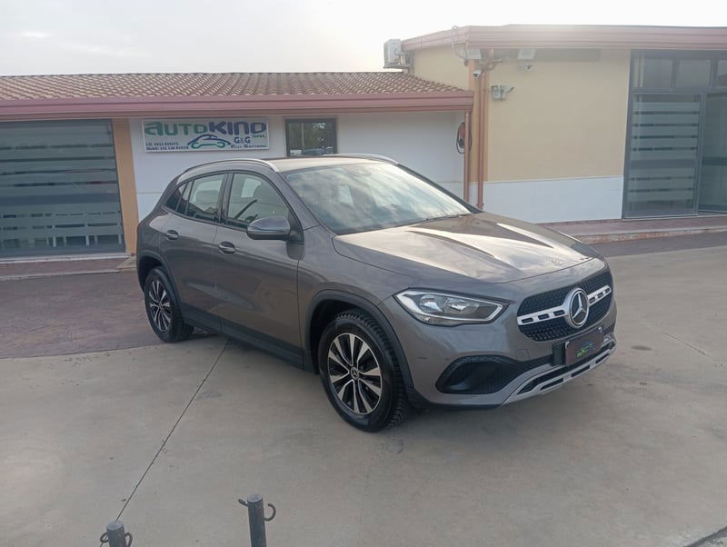 Mercedes-Benz GLA SUV 180 d Automatic Business