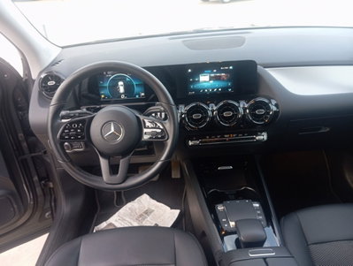 Mercedes-Benz GLA SUV 180 d Automatic Business (14)
