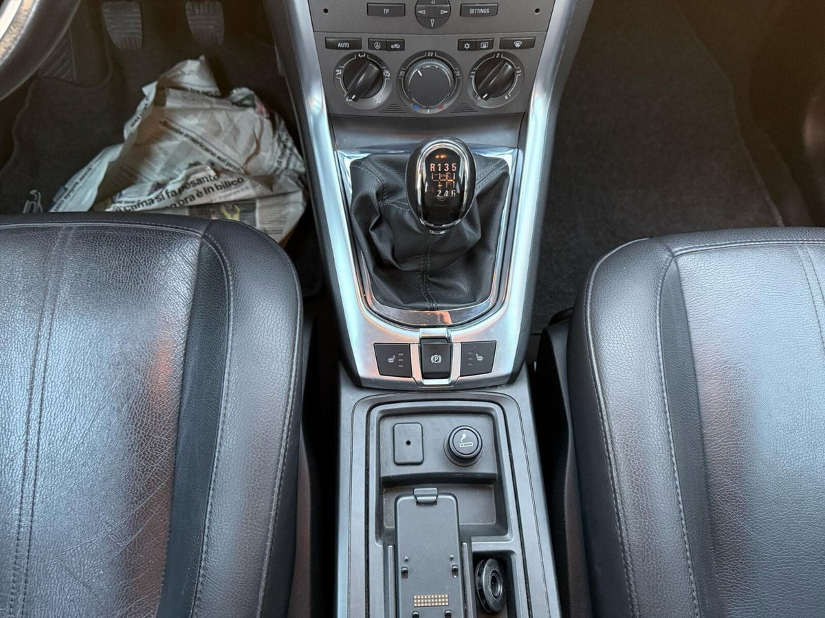 Opel Antara 2.2 CDTI 163CV Cosmo (18)