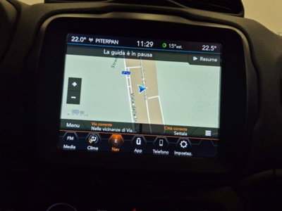 Jeep Renegade 1.3 T4 DDCT Limited (13)