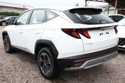Hyundai Tucson 1.6 hev Xtech 2wd auto (4)