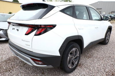 Hyundai Tucson 1.6 hev Xtech 2wd auto (8)