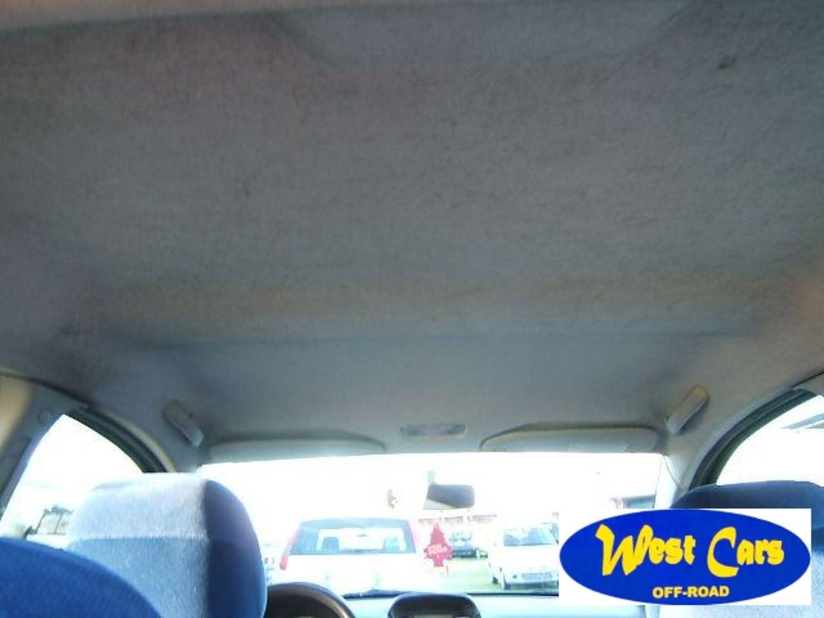 Citroen C2 1.1 airdream Classique (10)