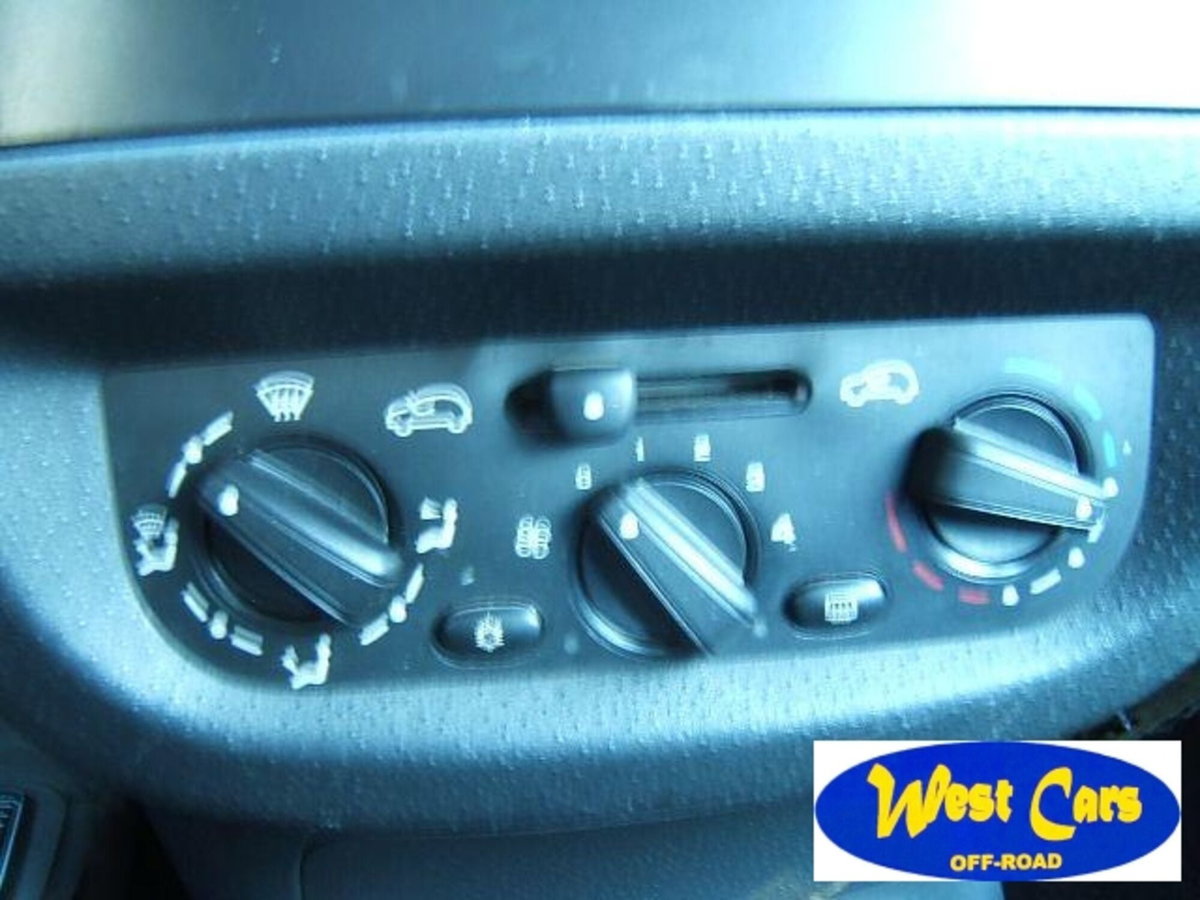 Citroen C2 1.1 airdream Classique (13)