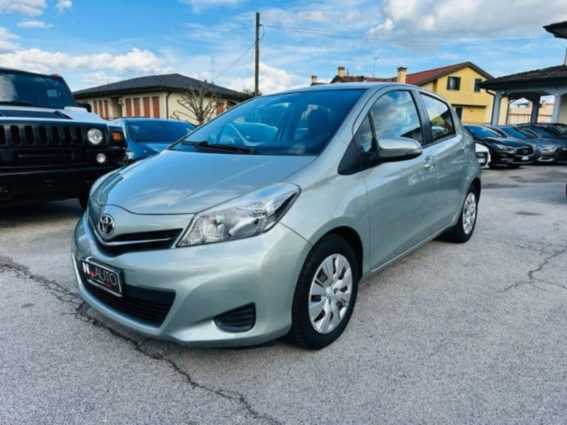 Toyota Yaris 1.3 5 porte Active