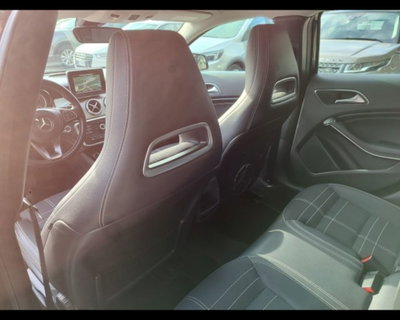 Mercedes-Benz GLA SUV 220 d Automatic 4Matic Sport (10)
