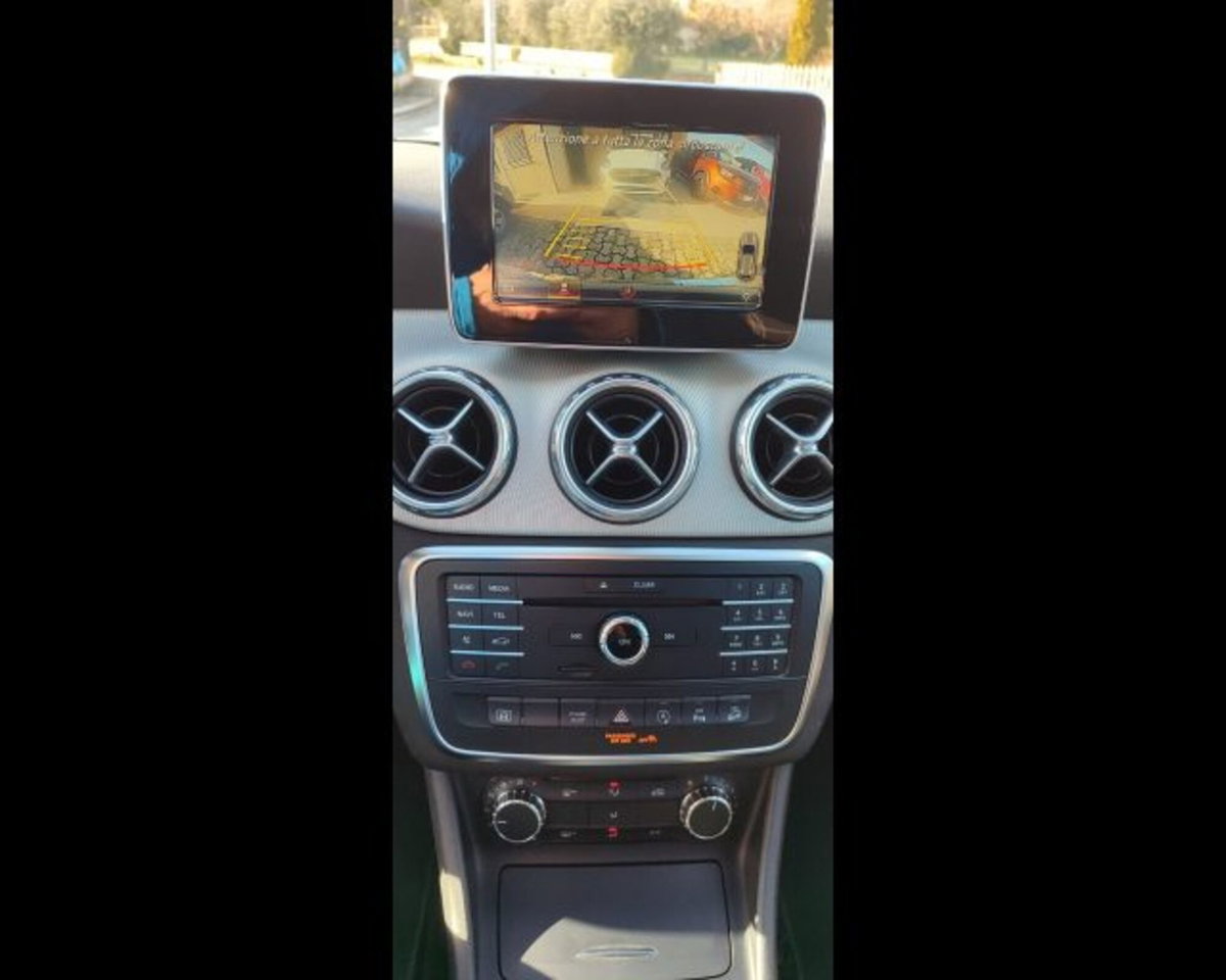 Mercedes-Benz GLA SUV 220 d Automatic 4Matic Sport (19)