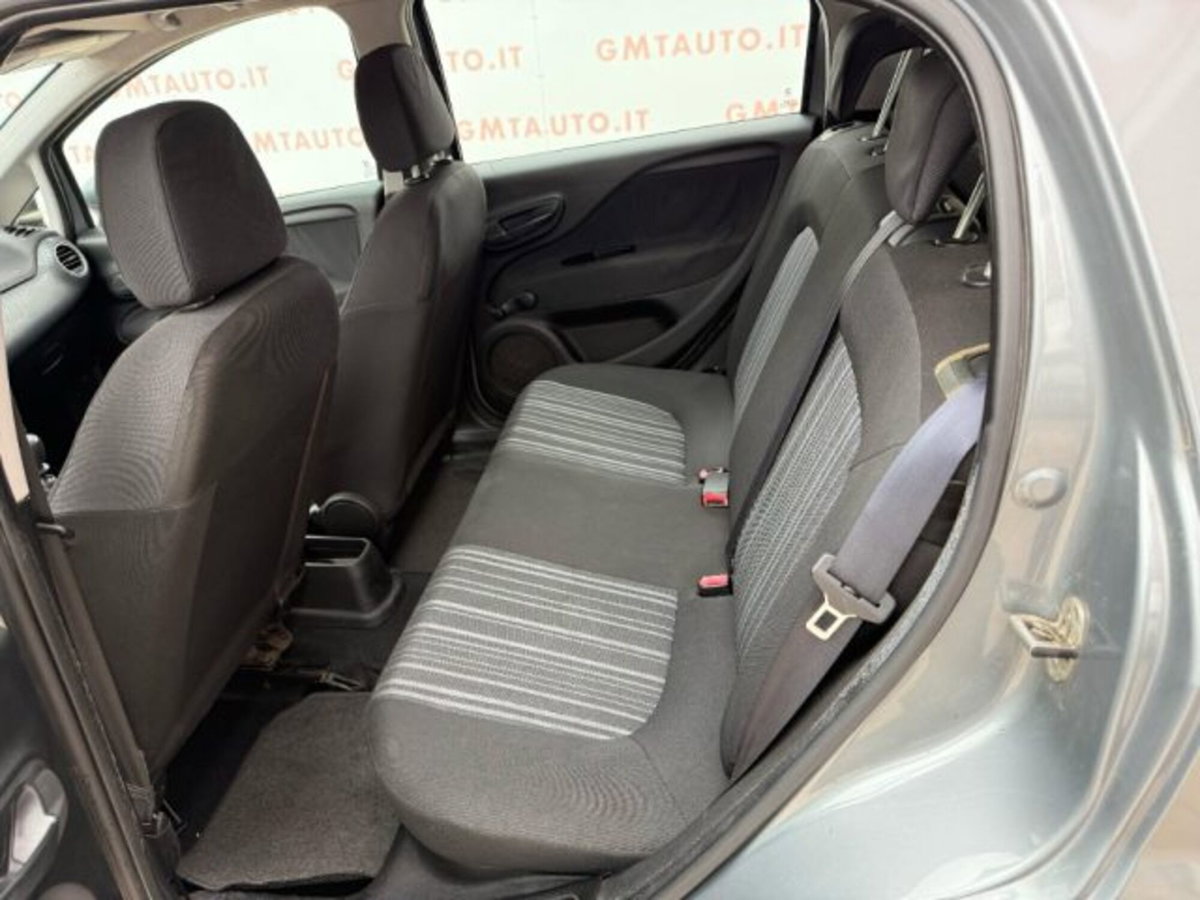 Fiat Grande Punto 1.4 5 porte S&S Actual (9)