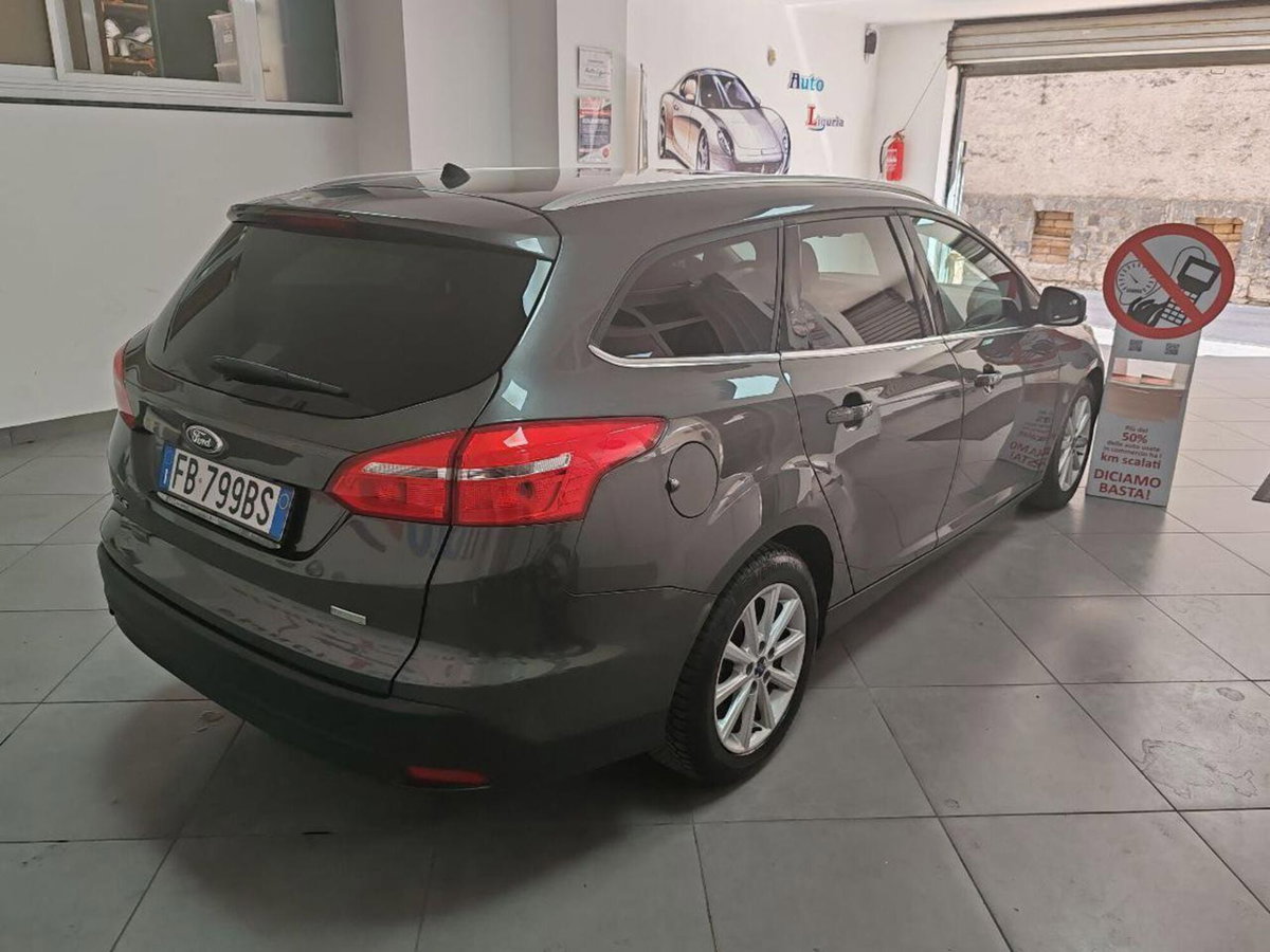 Ford Focus Station Wagon 1.0 EcoBoost 125 CV Start&Stop SW Titanium X (4)