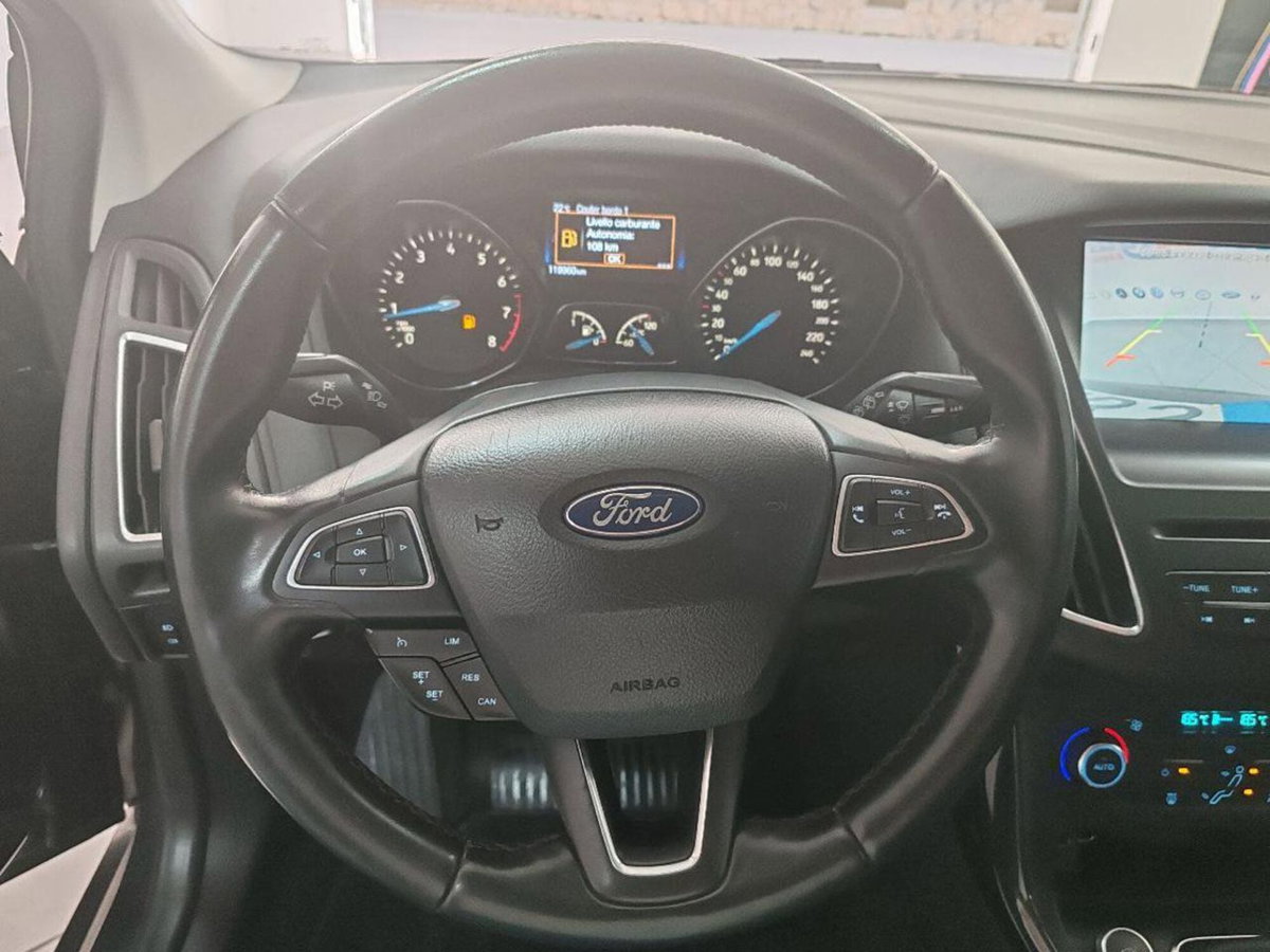 Ford Focus Station Wagon 1.0 EcoBoost 125 CV Start&Stop SW Titanium X (9)