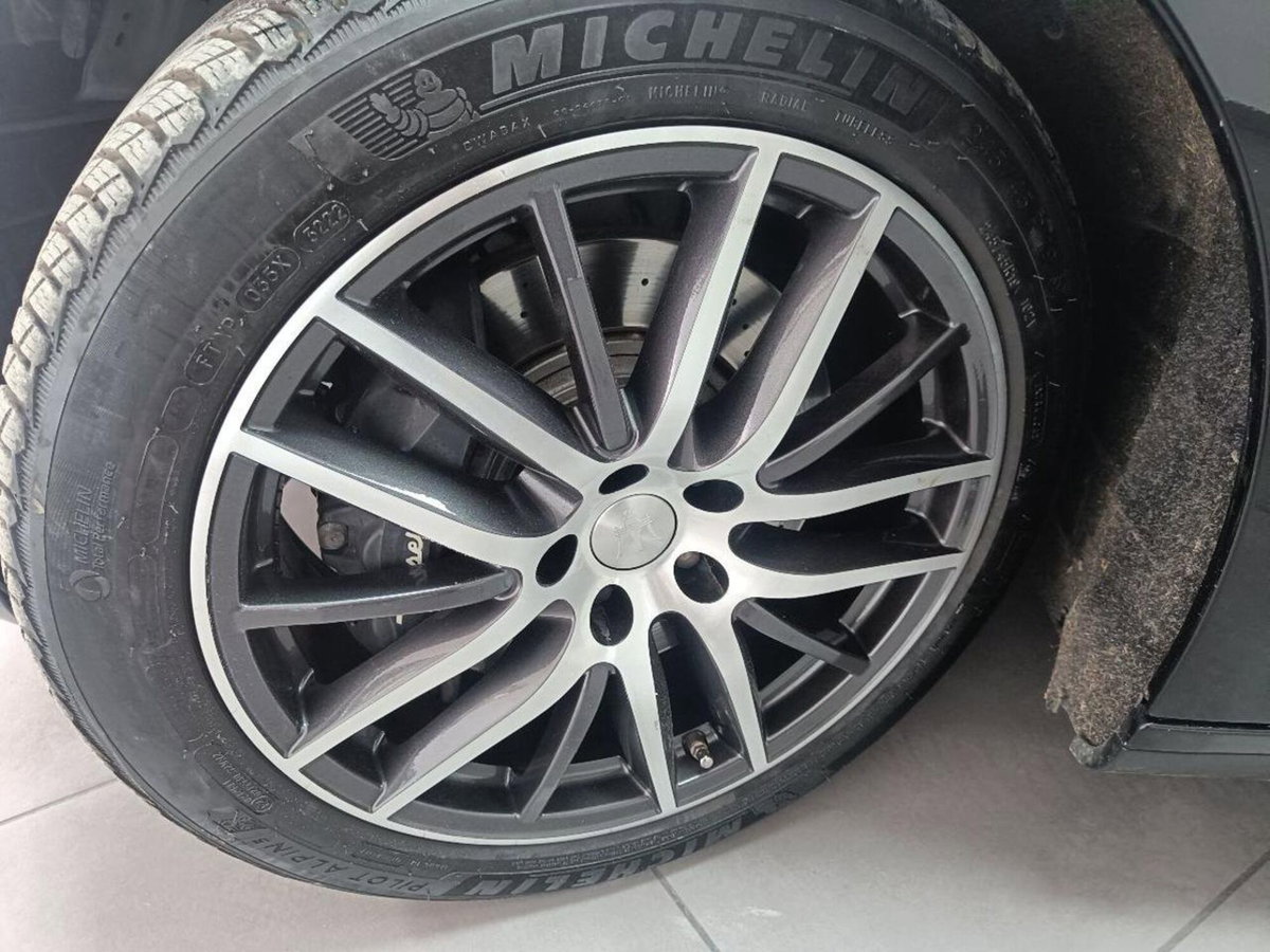 Maserati Ghibli Ghibli V6 Diesel 275 CV (18)