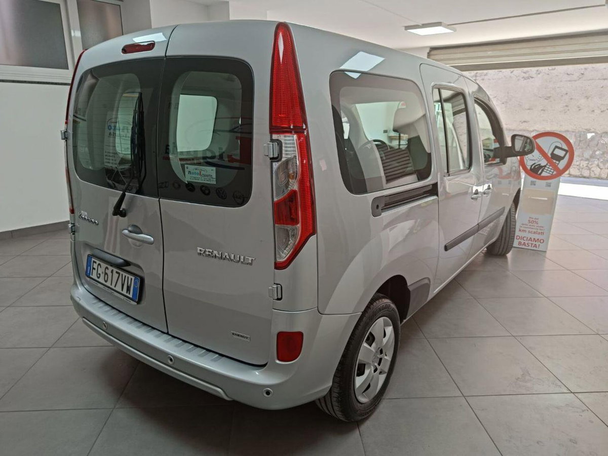 Renault Kangoo 1.5 dCi 110CV 5 porte Stop & Start Life (18)