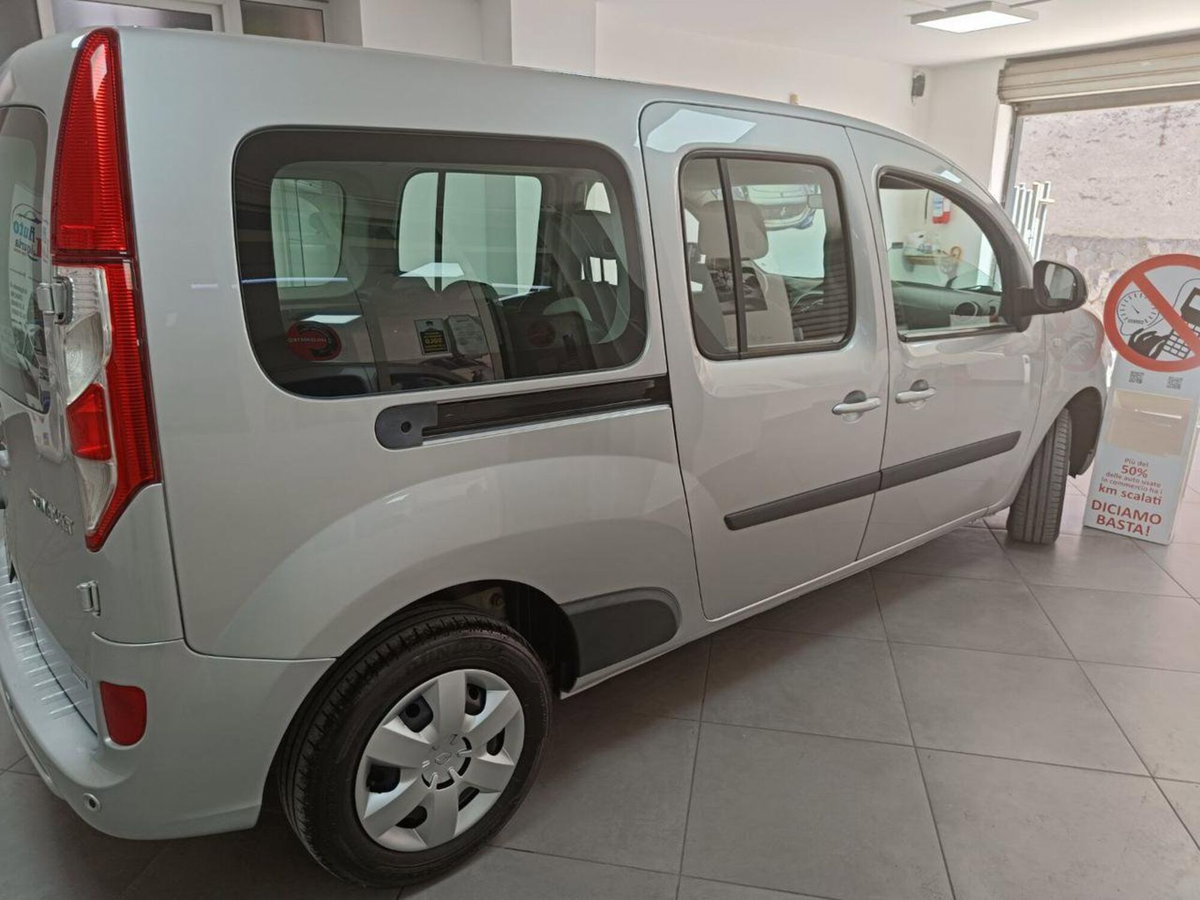 Renault Kangoo 1.5 dCi 110CV 5 porte Stop & Start Life (19)