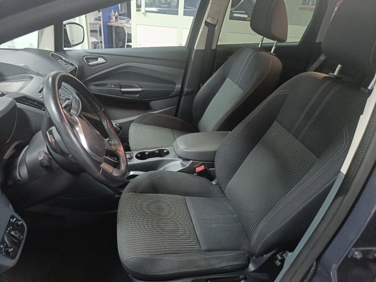 Ford C-Max 1.6 120CV GPL Titanium (14)