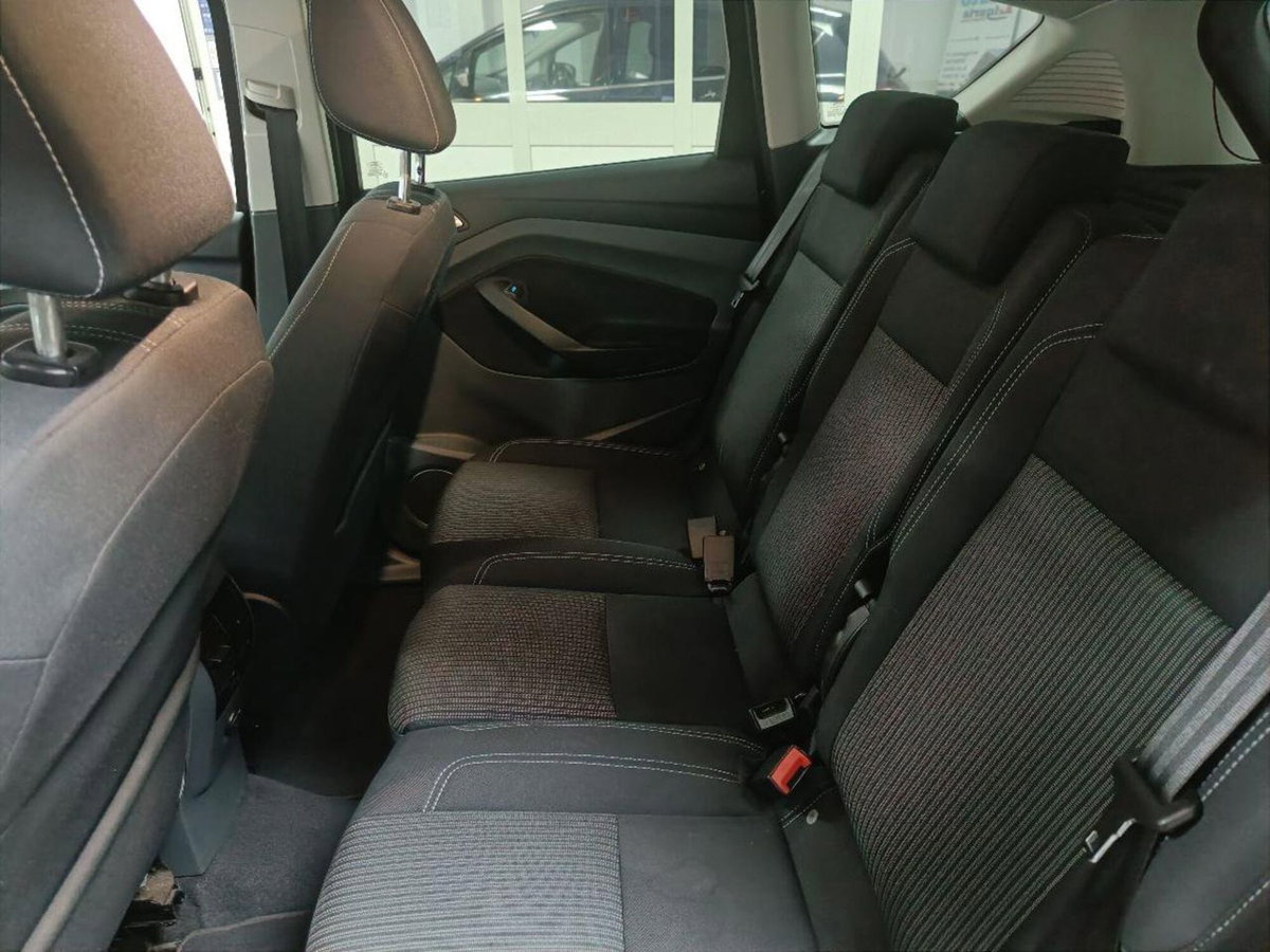 Ford C-Max 1.6 120CV GPL Titanium (16)