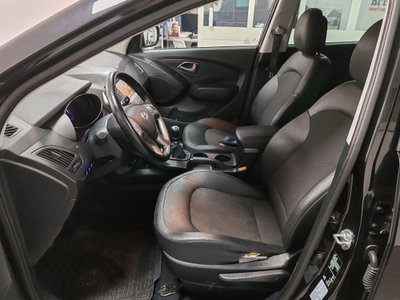 Hyundai ix35 2.0 CRDi 4WD Xpossible (12)