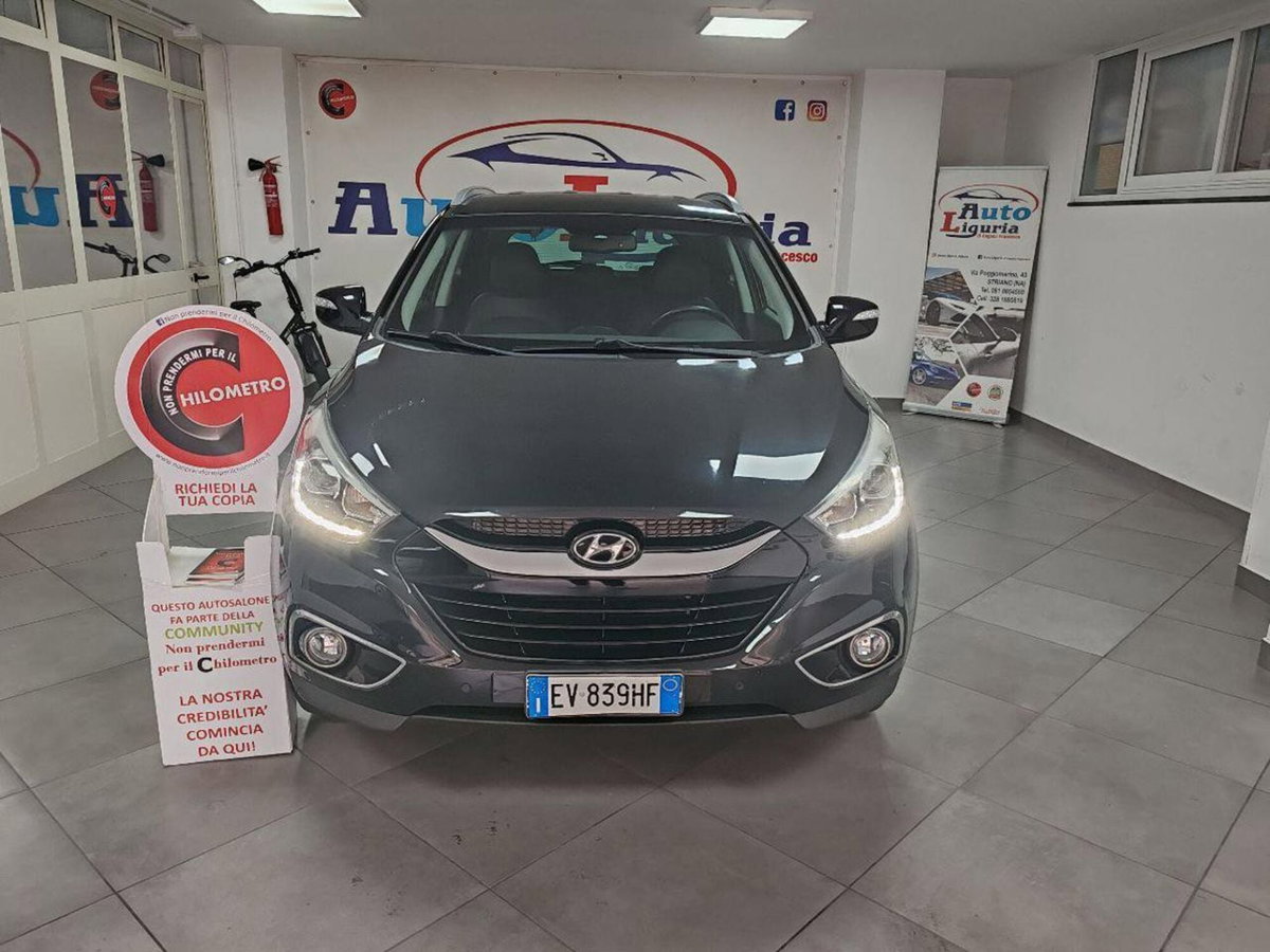 Hyundai ix35 2.0 CRDi 4WD Xpossible (2)