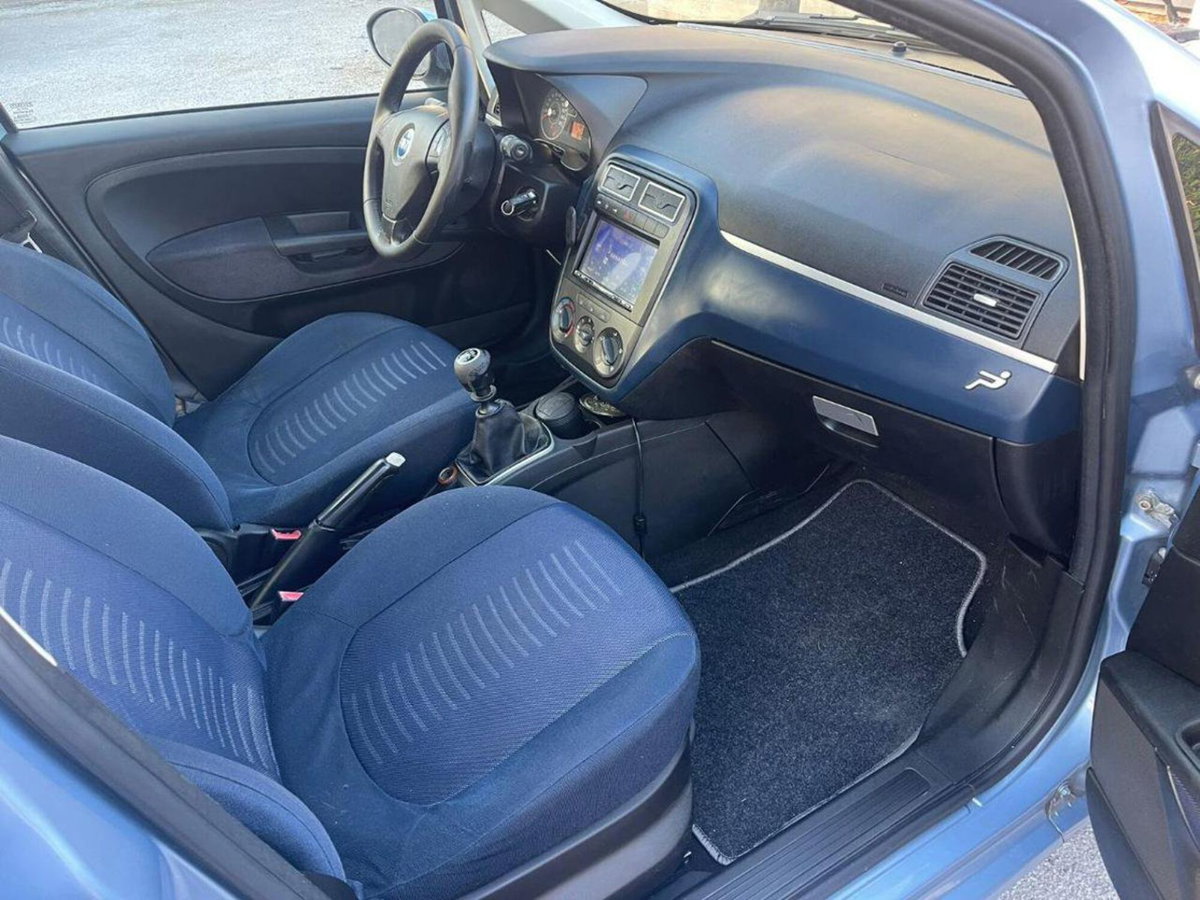 Fiat Grande Punto 1.4 5 porte Dynamic (13)