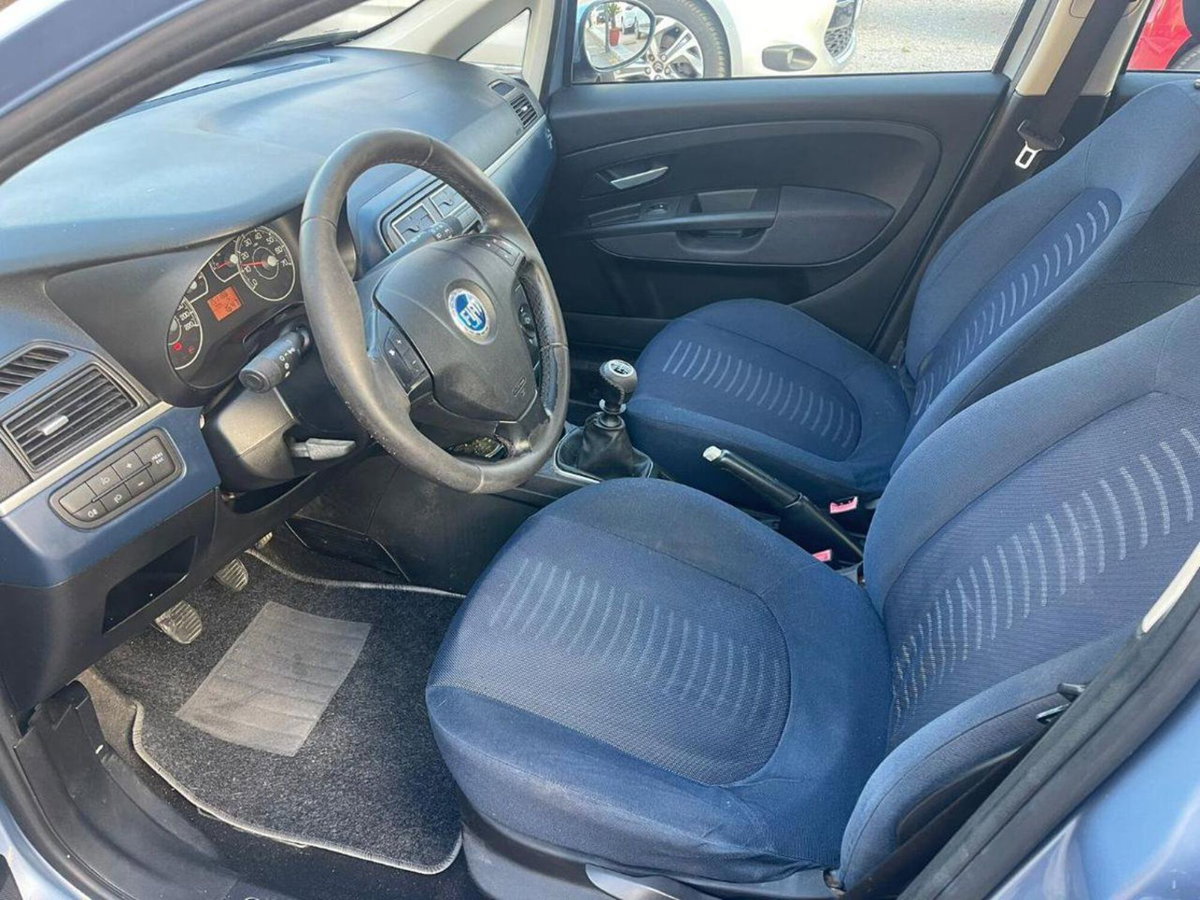 Fiat Grande Punto 1.4 5 porte Dynamic (20)