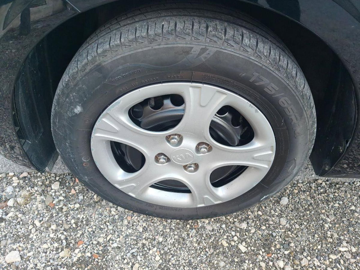 Kia Picanto 1.0 12V 5 porte Active (13)