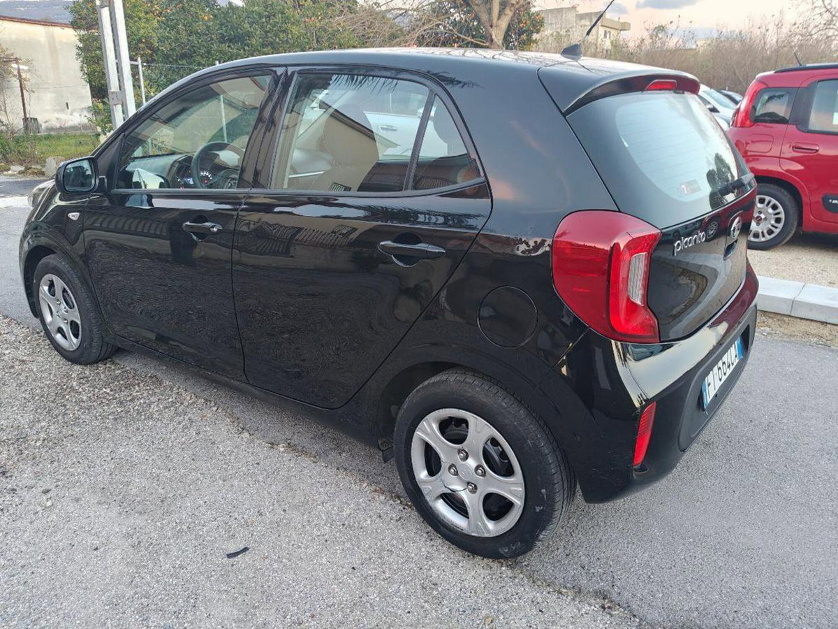 Kia Picanto 1.0 12V 5 porte Active (17)