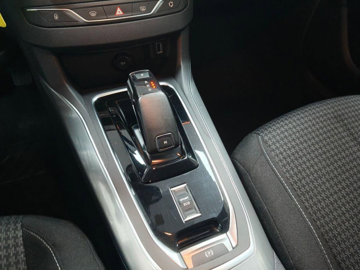 Peugeot 308 SW 1.5 bluehdi Style s&s 130cv eat8 (16)